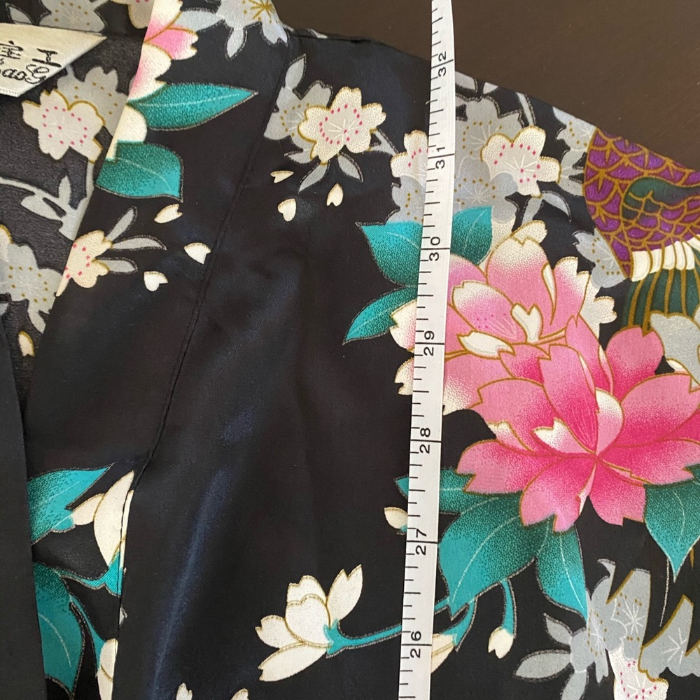 Vintage Kimono Robe - Picture 6 of 6